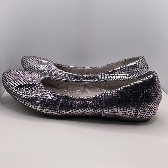 Staccato Ballet Flats - Picture 7 of 12
